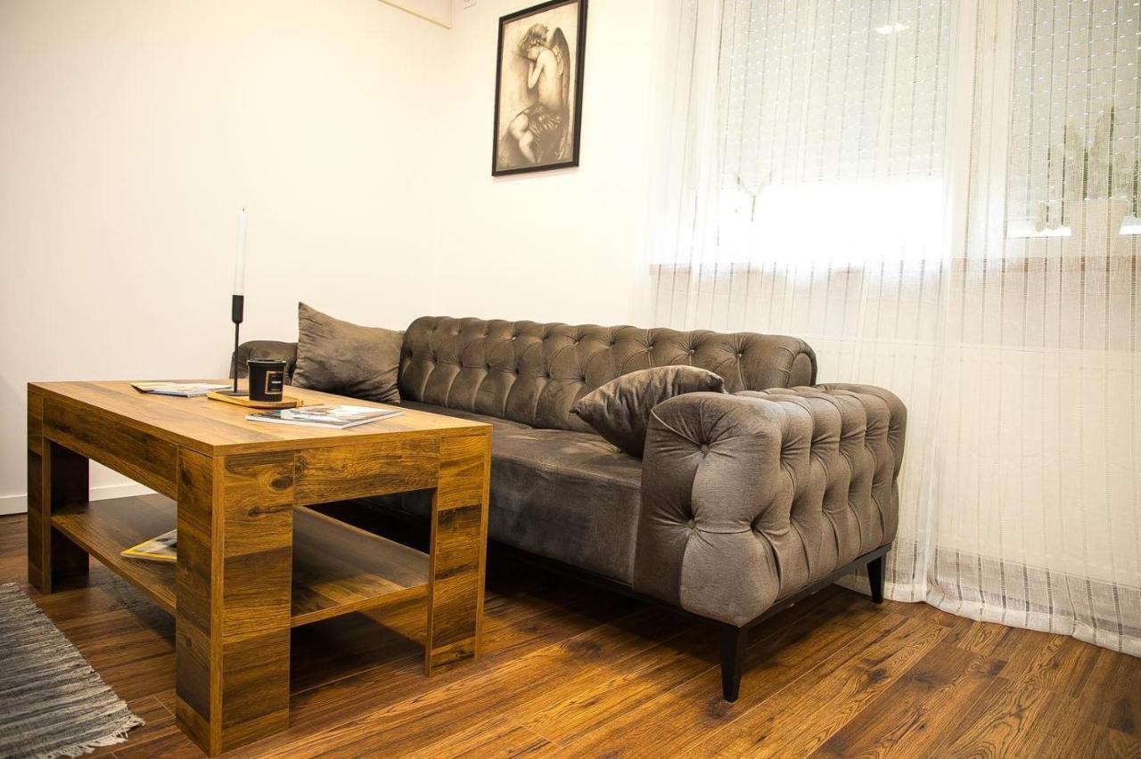 Studio Apartman Avenija *** Bród Kültér fotó